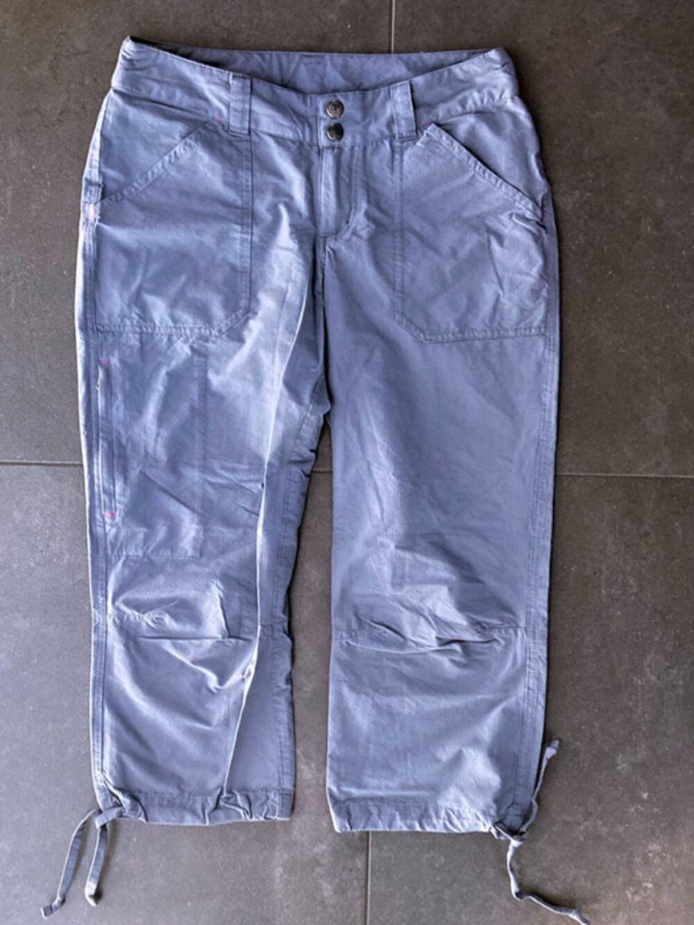 Women's Patagonia Hiking Pants Capri With Tie Leg Sz 4 Gray
